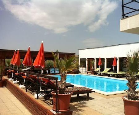 Omega Mamaia Nord Otel Navodari Dış mekan fotoğraf